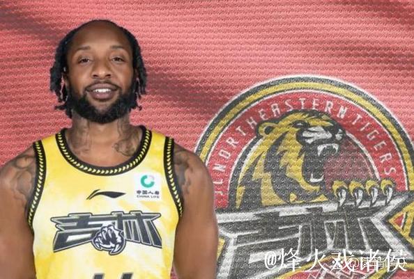 威尔斯前三节独揽24分，辽宁队大比分领先广厦19分