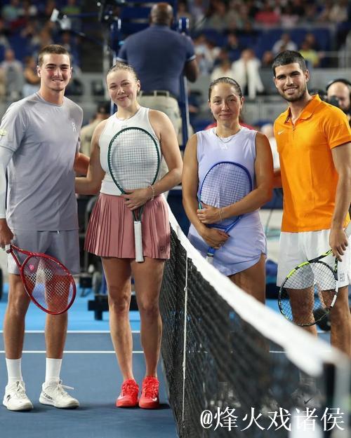 美国记者批评阿尔卡拉斯休赛期频繁参加表演赛